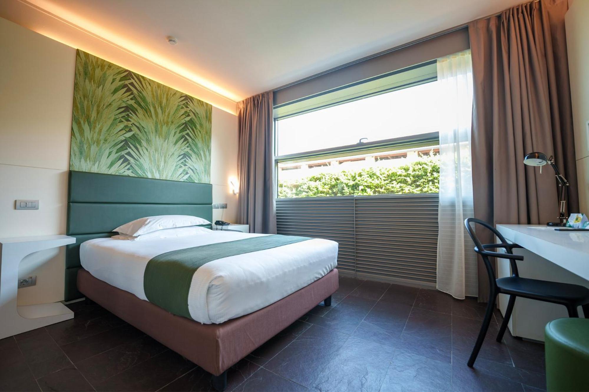Hotel Western Parma